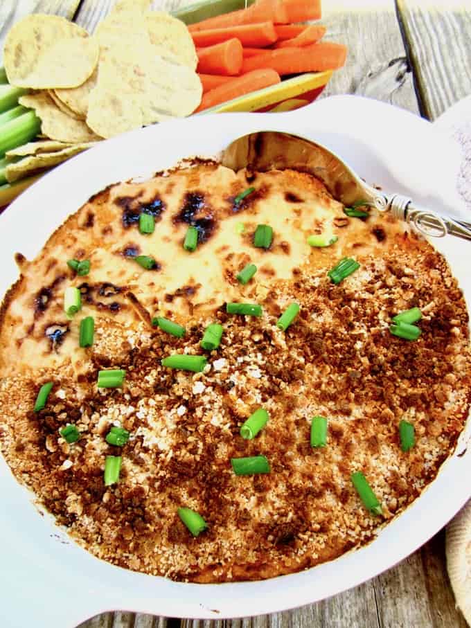Vegan Buffalo Cauliflower Dip Recipe - A perfectly yummy and healthy substitute for traditional buffalo chicken dip! {Gluten Free, Paleo, Nut/Soy/Oil/Sugar Free} | veganchickpea.com 