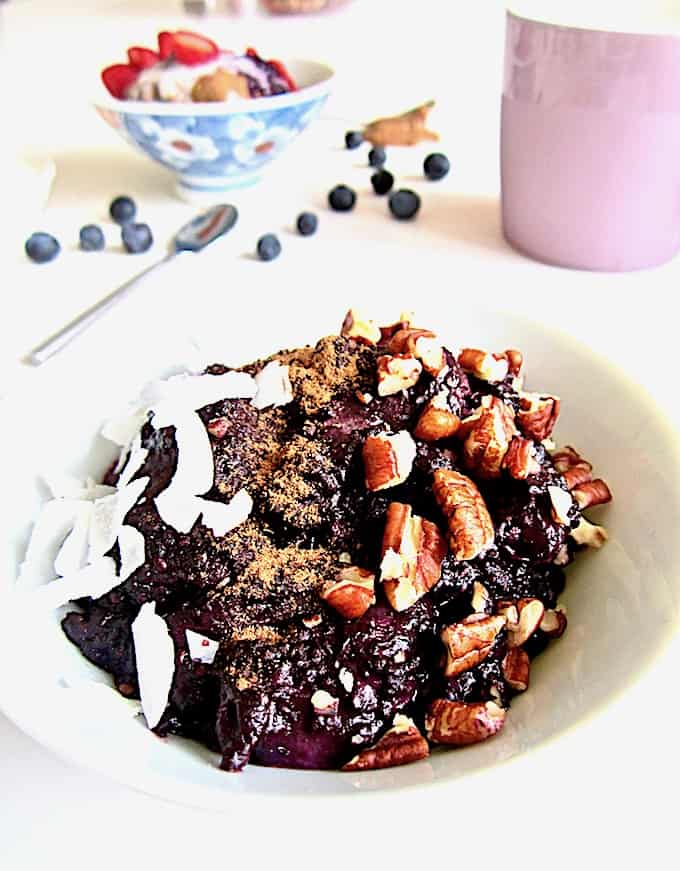 Truly The Best Sugar Free Berry Chia Porridge recipe - satisfyingly thick (no milk needed!), perfectly sweet with no added sugars, high protein & ready in just 15 minutes! Enjoy it warm or cold with your choice of toppings. [Vegan, Gluten Free, Paleo, Grain Free] | veganchickpea.com 