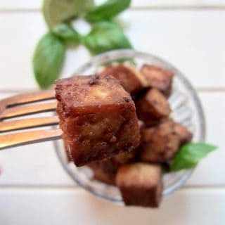 Asian Baked Garlic Tofu recipe - easy, versatile and mess free! + gluten free & paleo | veganchickpea.com