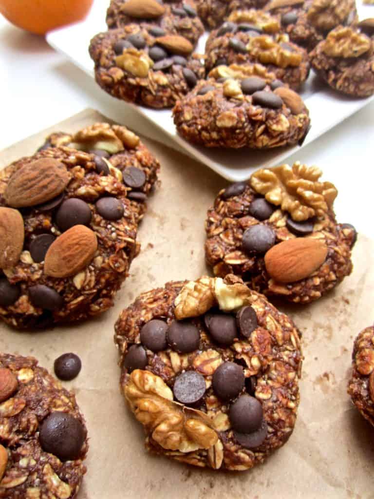 Healthy Chocolate Orange Oatmeal Cookies - vegan + gluten free + refined sugar free + no bake! | veganchickpea.com