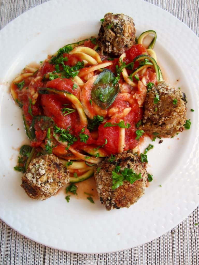 Spicy Bean Balls with Zucchini Spaghetti recipe - a healthy crowd pleaser! [gluten free, vegan, soy & nut free] | veganchickpea.com