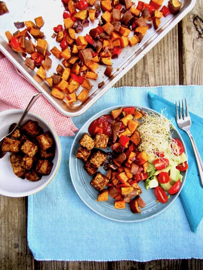 Smoky Tempeh & Roasted Sweet Potato Hash Recipe - a perfect vegan & gluten free combination for brunch, lunch or dinner! Simple. Satisfying. High Protein. {nut free, refined sugar free} | veganchickpea.com 