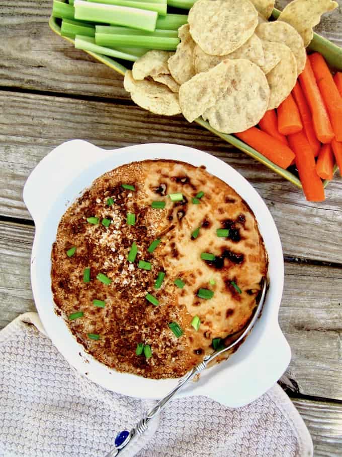 Vegan Buffalo Cauliflower Dip Recipe - A perfectly yummy and healthy substitute for traditional buffalo chicken dip! {Gluten Free, Paleo, Nut/Soy/Oil/Sugar Free} | veganchickpea.com 