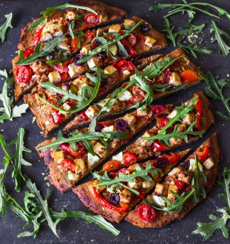 10 Overloaded Vegan Pizza Recipes